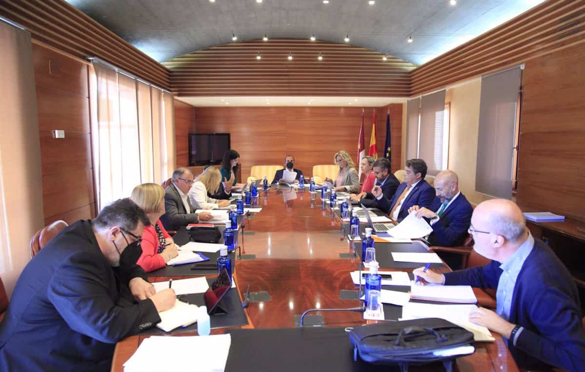 La elección de la Presidencia de la Cámara de Cuentas, ferrocarril y patrimonio, a debate en las Cortes el 2 de junio