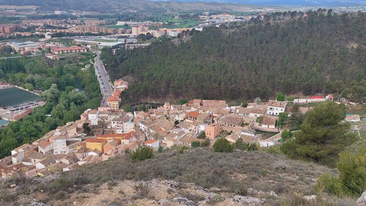 Propuesta de sanción por contaminación acústica al local que «impidió el sueño» a los vecinos de San Antón de Cuenca