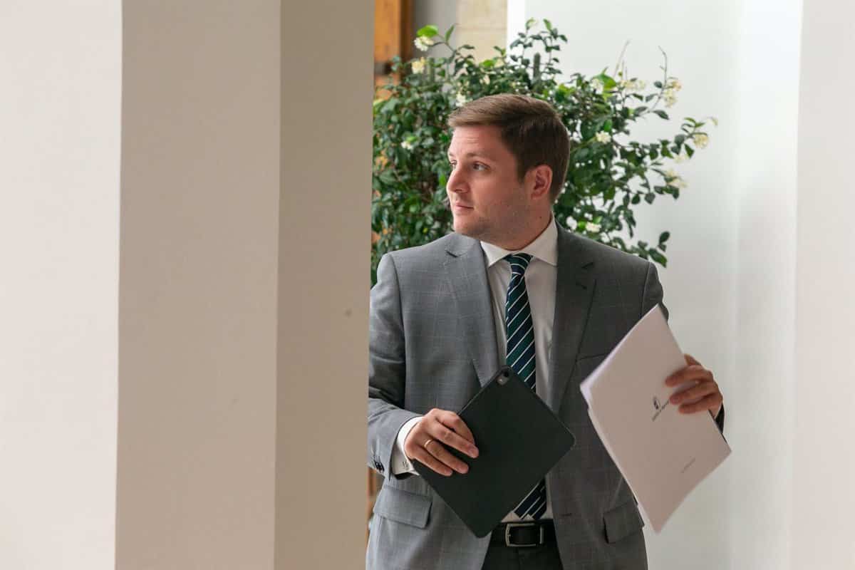 Junta vuelve a defender el Proyecto X Cuenca y pide no anclarse en «viejos modos de transporte» que no dan respuestas