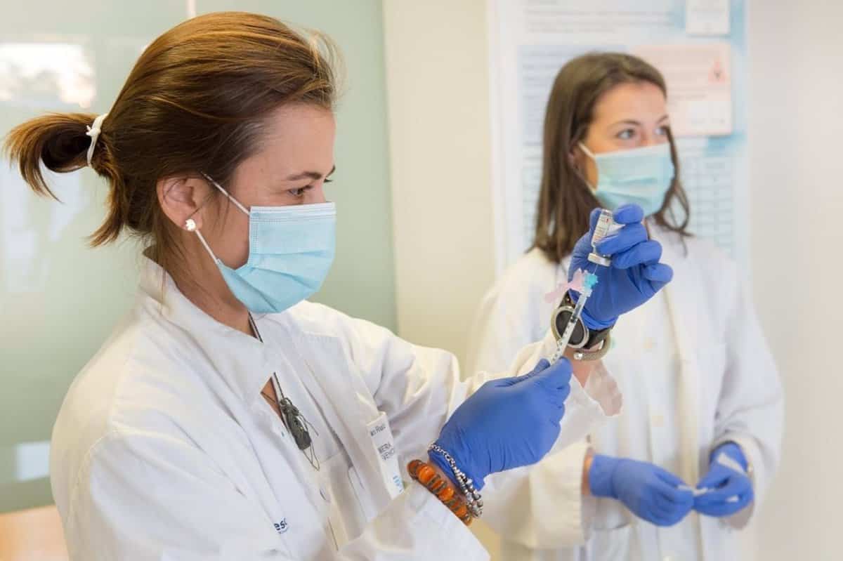 Ligero descenso en hospitalizados en C-LM hasta los 530 y las UCI apenas varían con 21 ingresados en una semana