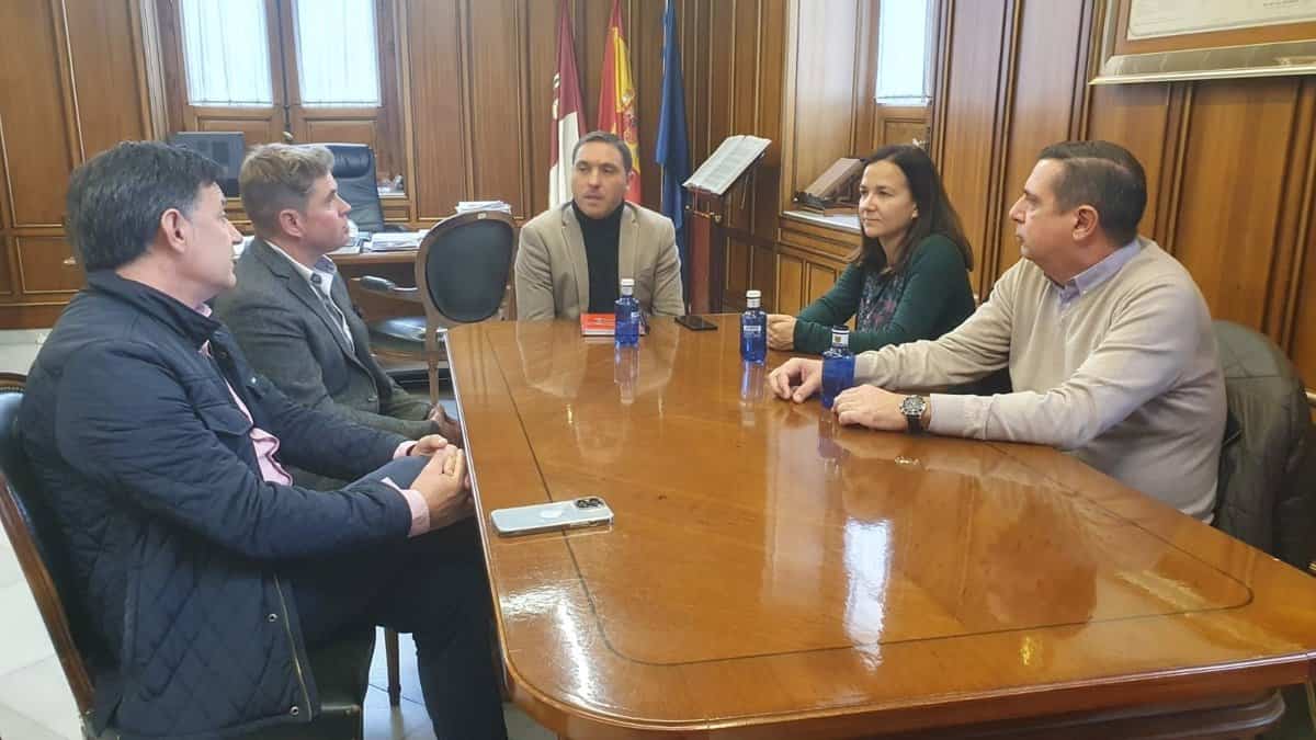 Diputación Cuenca se compromete a elevar a 100.000 euros los fondos que destina a organizaciones profesionales agrarias