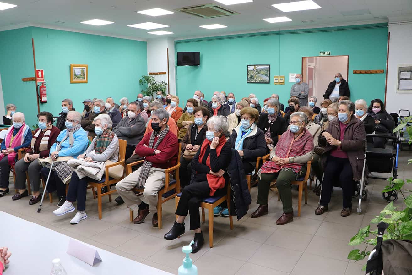 Parlamentarios nacionales del PSOE destacan el afán de Pedro Sánchez por garantizar a los mayores su poder adquisitivo con la revalorización de sus pensiones en un 8,5%