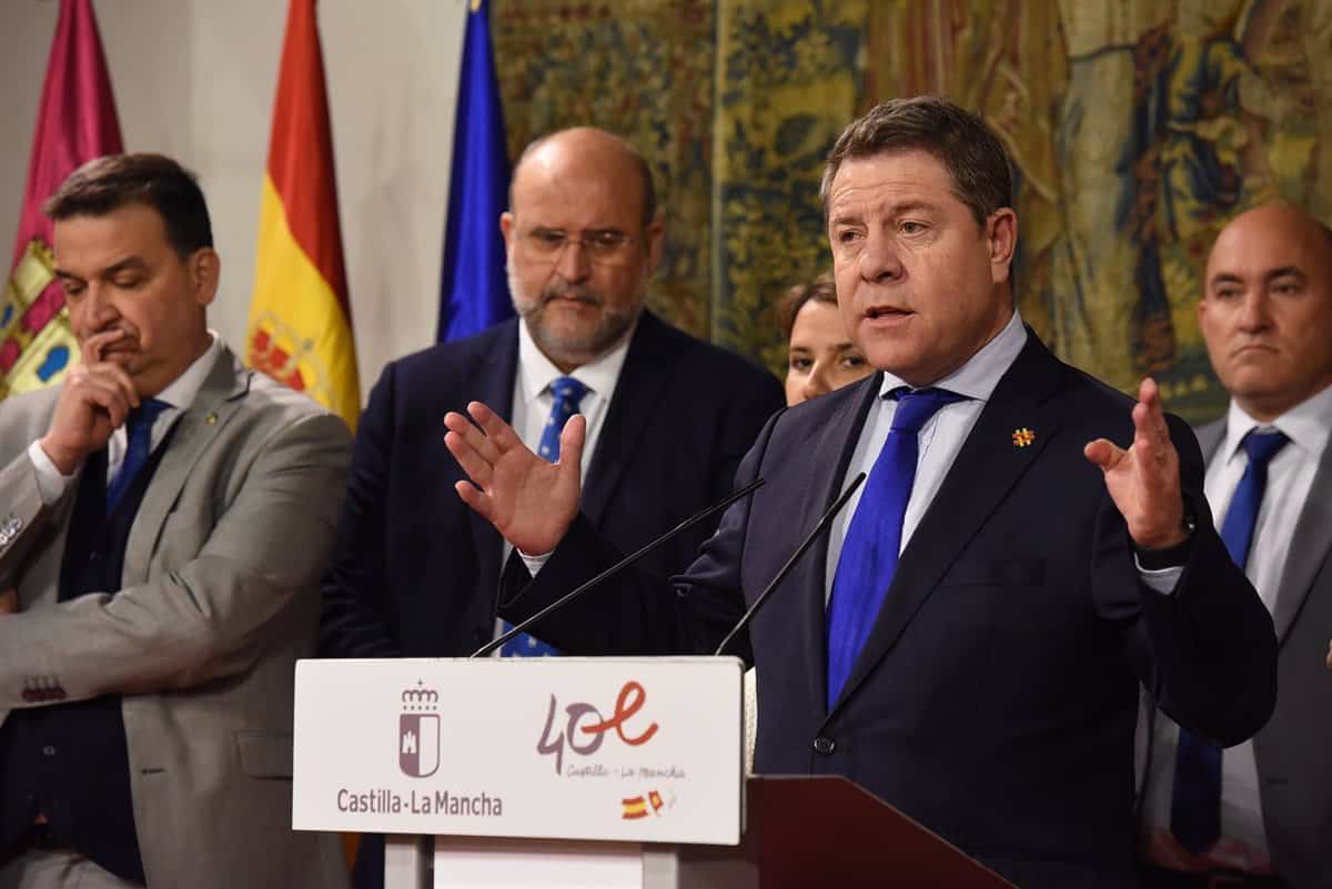 Page comprende a Moreno y López Miras y cree que Ximo Puig ha buscado «fórmulas más allá del ruido»