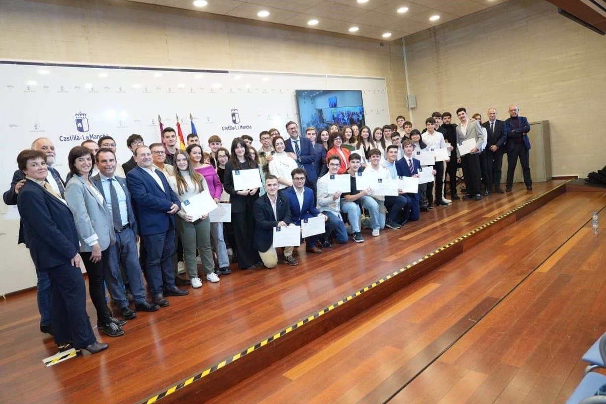La Junta Reconoce a 48 Estudiantes de ESO, Bachillerato y Enseñanzas Artísticas de Castilla-La Mancha