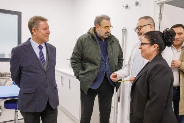 García-Page inaugura el centro número 30 de atención primaria en su mandato