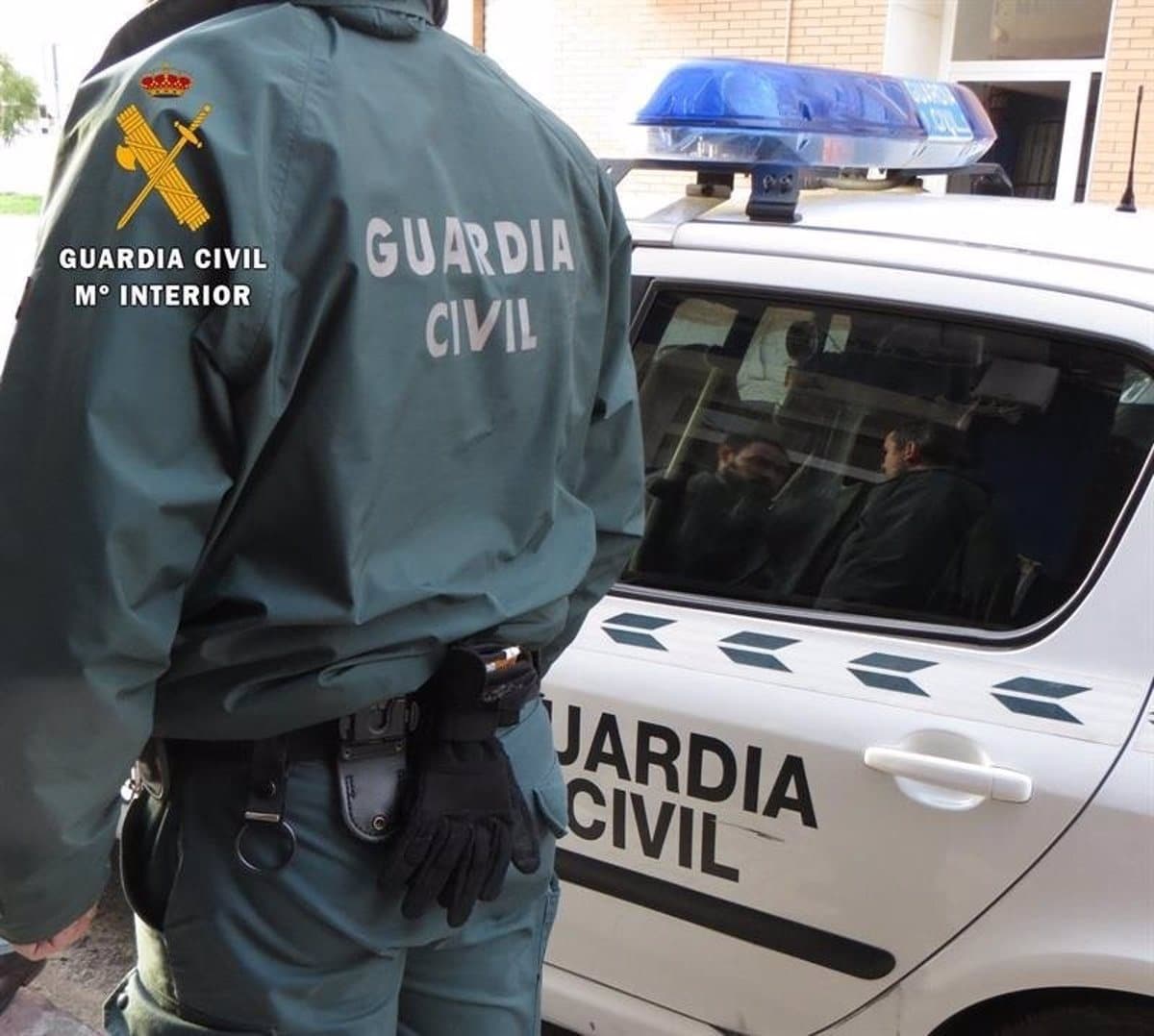 El atrincherado en Valera de Abajo se rinde tras la intervención de la Guardia Civil por una discusión familiar