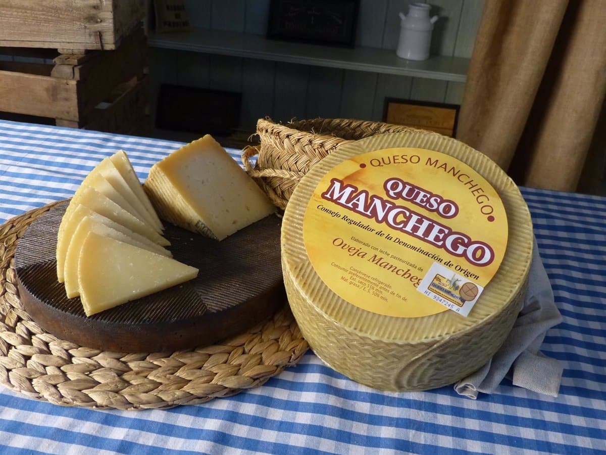 Agricultura aprueba la modificación del pliego de condiciones para la Denominación de Origen Queso Manchego