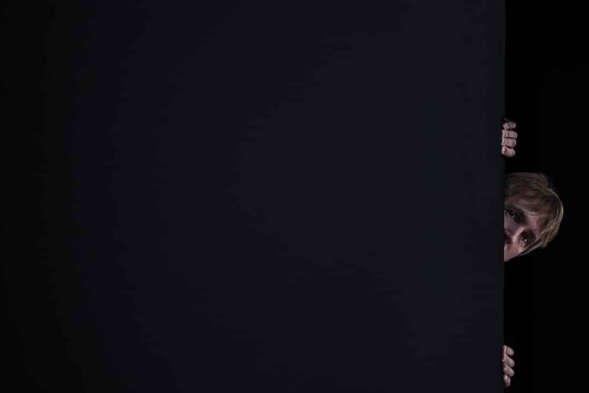 Retrato de lo doloroso con un toque de comedia en ‘Bodegón con fantasmas’