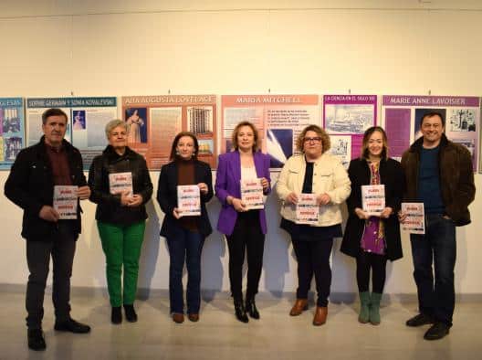 ‘Exposición sobre mujeres científicas en la Sala Iberia por el Día Internacional de las Mujeres’