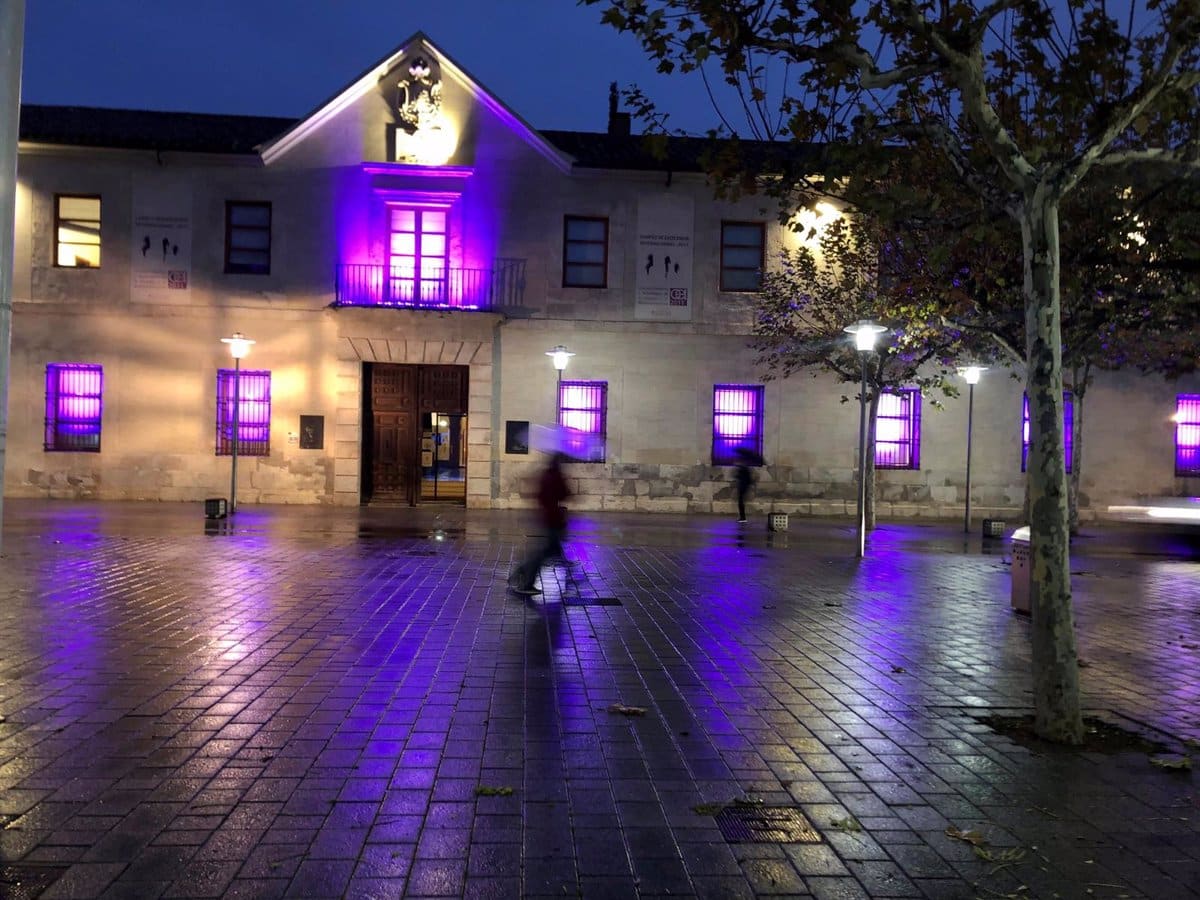 La UCLM conmemora el 8M con actividades en sus campus y celebra que las mujeres son mayoría en sus aulas