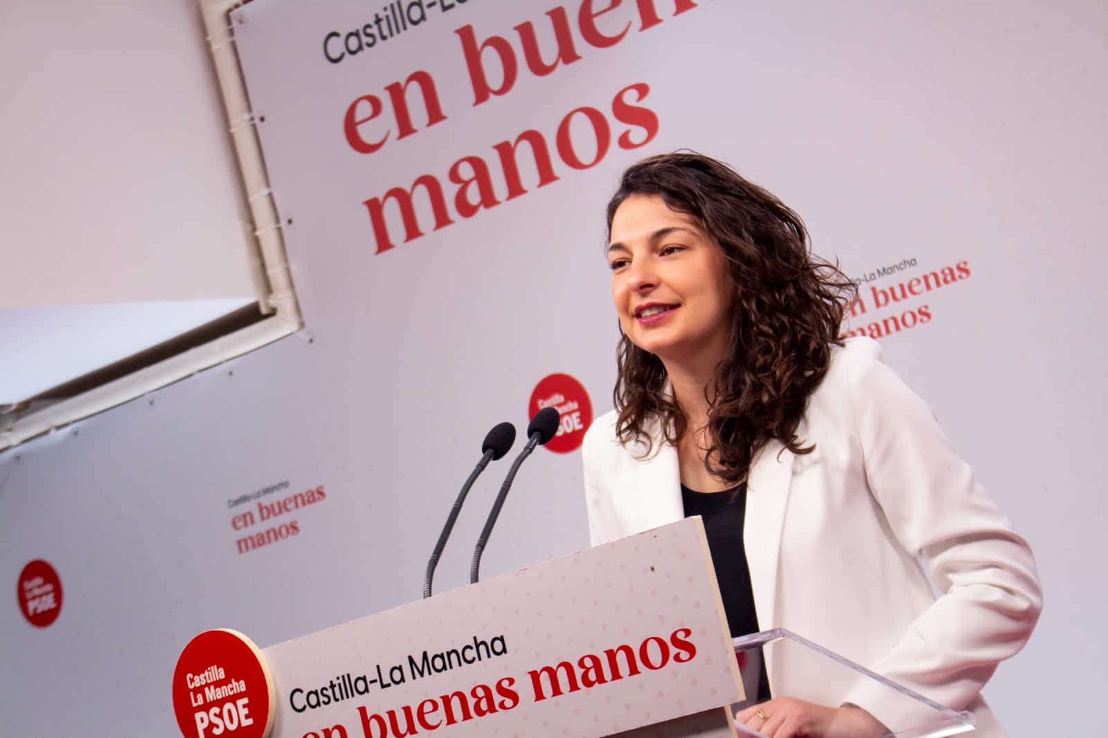 ‘Elijan entre apoyar la agricultura de CLM o a Trump y Vox’