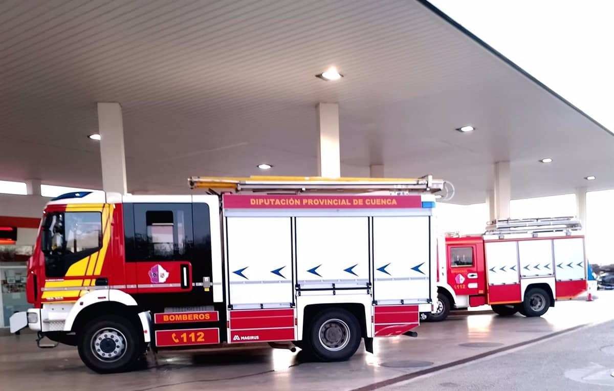 Bomberos dan por extinguido el incendio del hospital de Cuenca en construcción