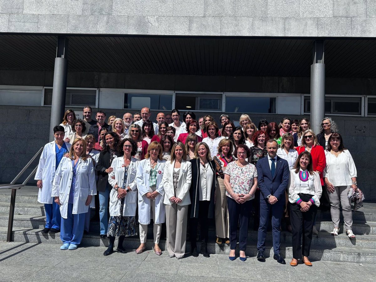 La Gerencia de Cuenca logra acreditación internacional por elaborar guías de cuidados en ostomía, tabaquismo y dolor