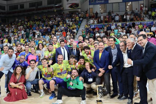 El Gobierno de Castilla-La Mancha aplaude el ascenso del Balonmano Caserío de Ciudad Real a la liga Asobal con gran entusiasmo