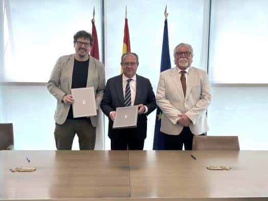 El Gobierno regional y la Fundación CIEES se unen para establecer unidades de apoyo a empleados públicos con discapacidad intelectual.