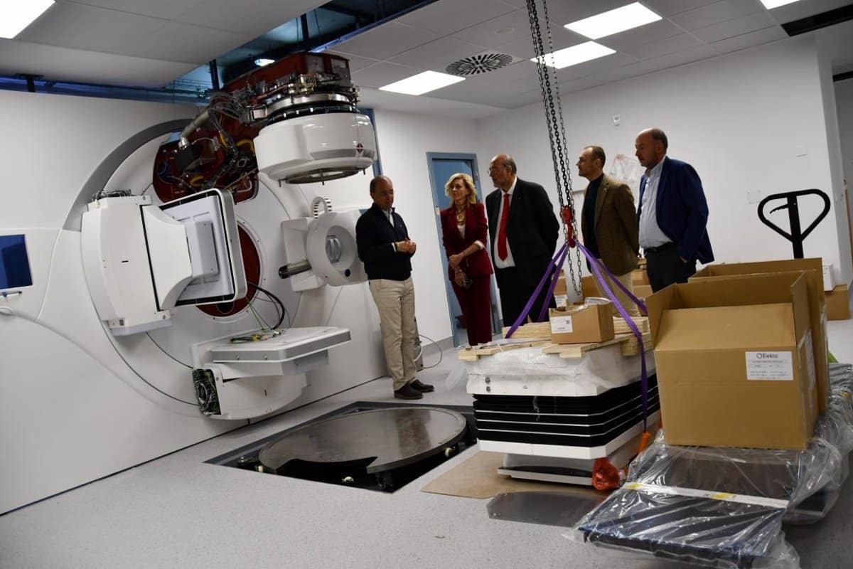 El Hospital Universitario de Cuenca instala la última tecnología en radioterapia para el tratamiento de pacientes oncológicos