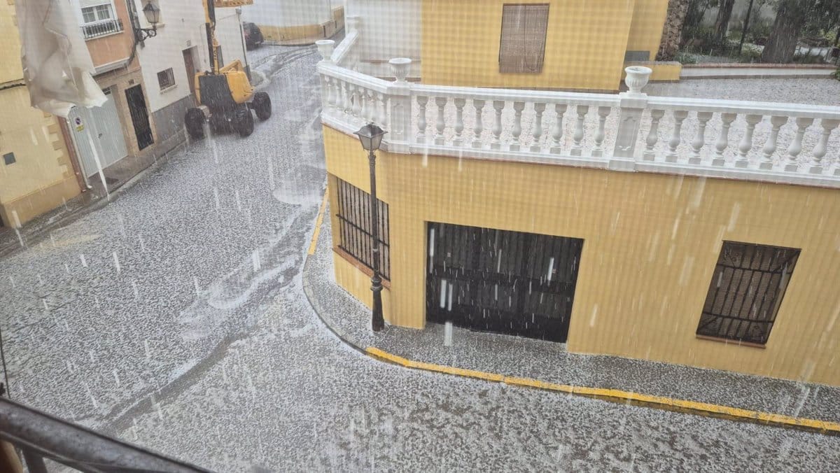 El temporal provoca múltiples granizadas en Cuenca capital y provincia