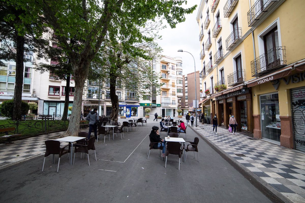 La Junta y el Ayuntamiento de Cuenca invertirán seis millones de euros en la reurbanización y revitalización de la calle Carretería