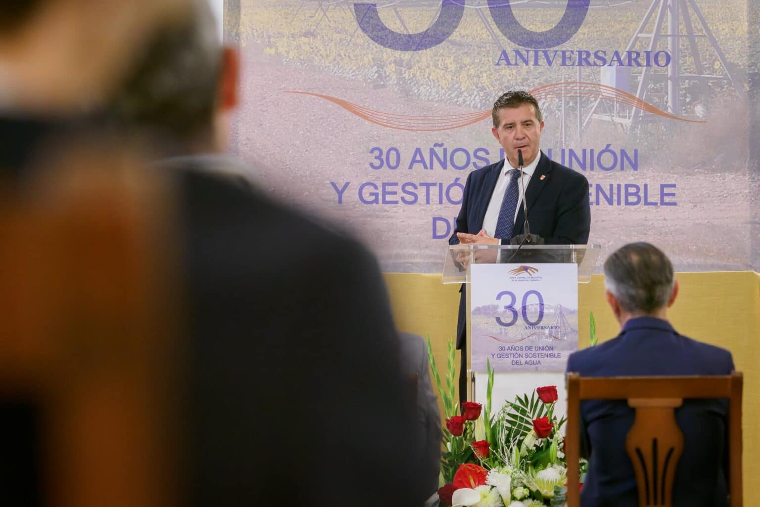 Cabañero Destaca el Modelo Sostenible de Gestión del Agua en la Celebración del 30º Aniversario de la Junta Central de Regantes de la Mancha Oriental