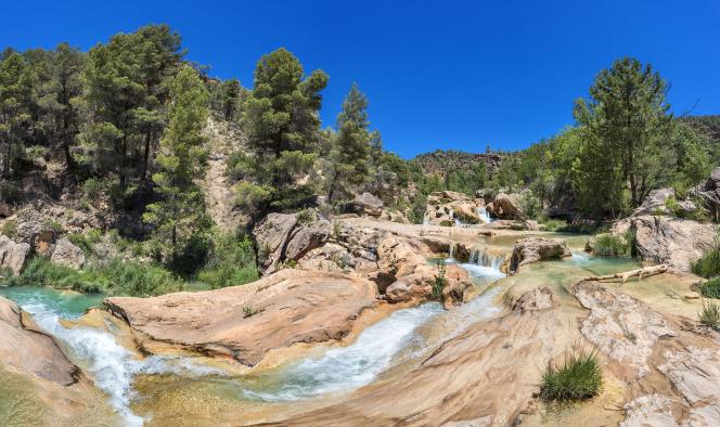 Castilla-La Mancha dispone de 38 zonas de baño autorizadas para disfrutar de sus bellos parajes naturales y paisajes únicos.