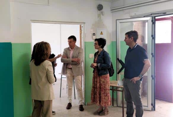 Comienzan las obras de la nueva escuela infantil en San Lorenzo de la Parrilla para mejorar la educación de los más pequeños