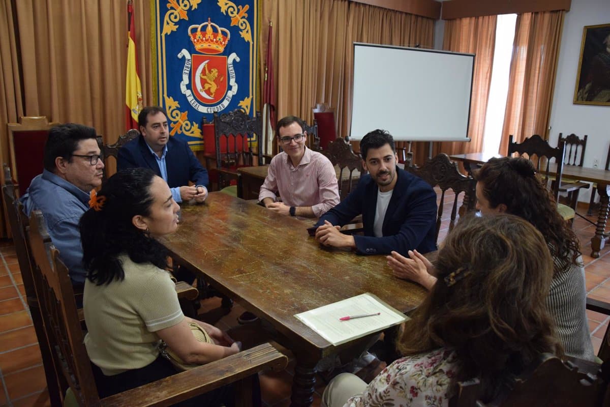 Dos nuevas familias se asientan en Huete gracias al Proyecto Arraigo y a la Diputación de Cuenca