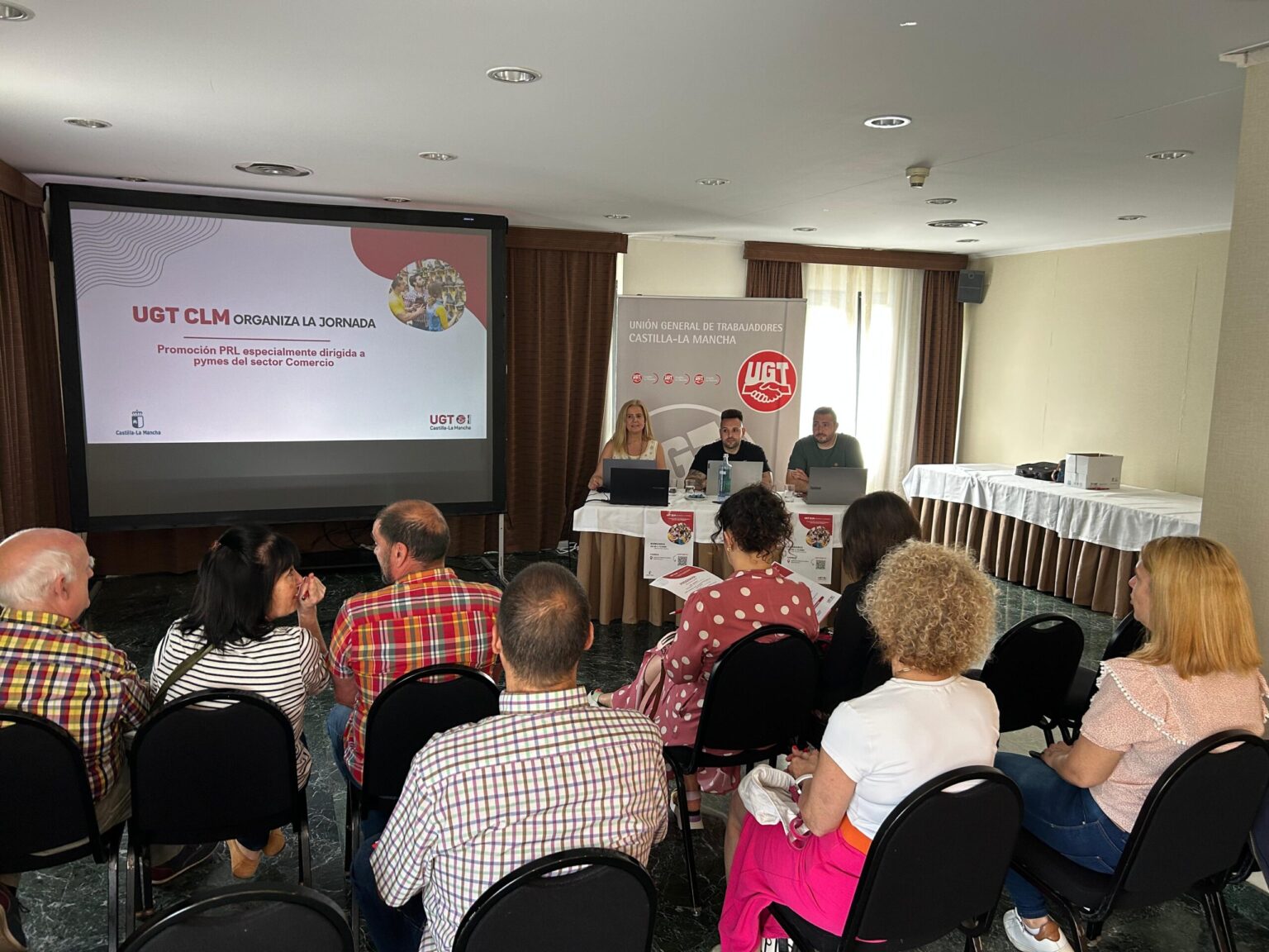 Evaluación de Riesgos Laborales en el Sector Comercial