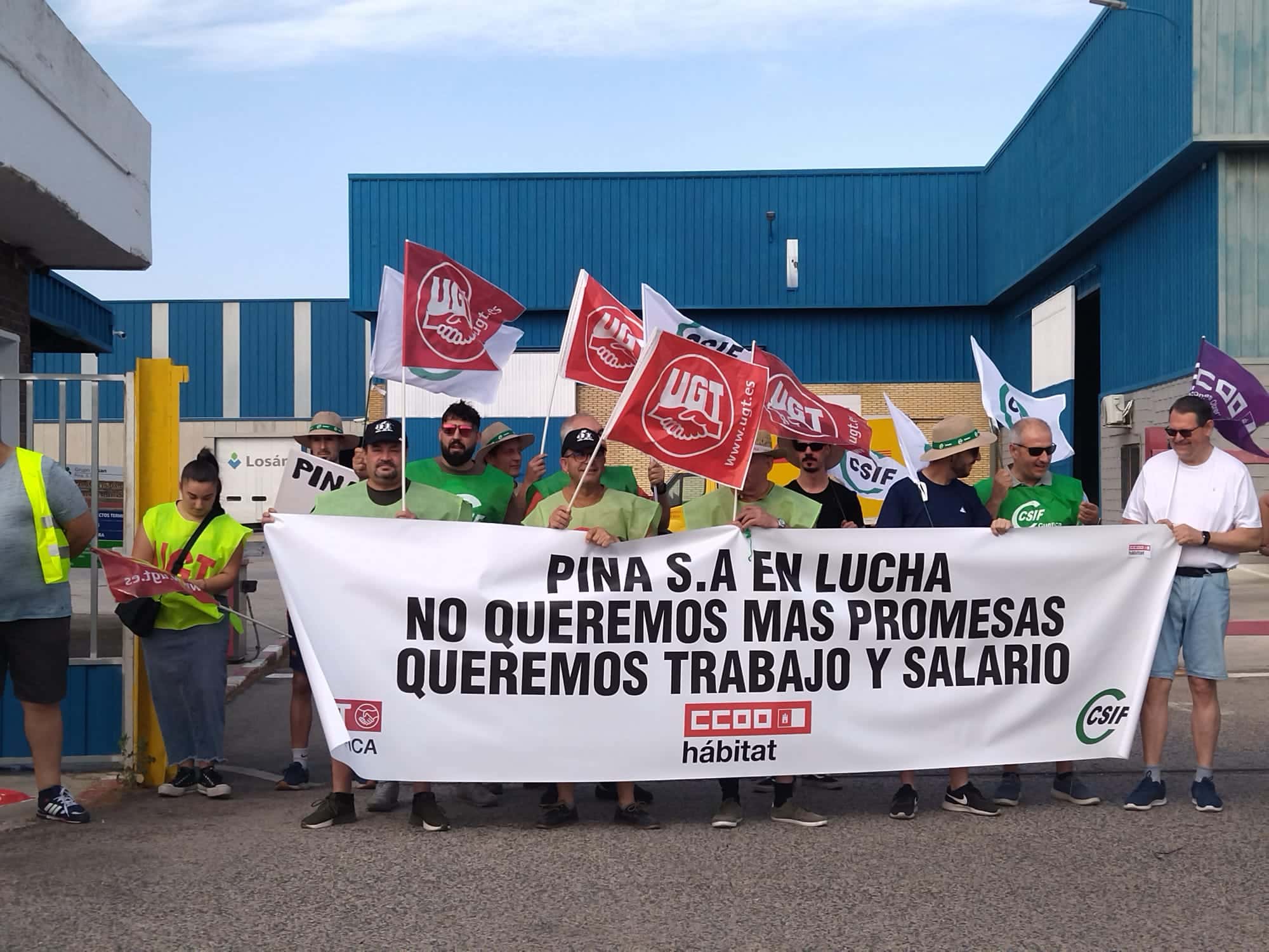 Trabajadores de PINASA Exigen Pago mientras la Empresa Permanece en Silencio