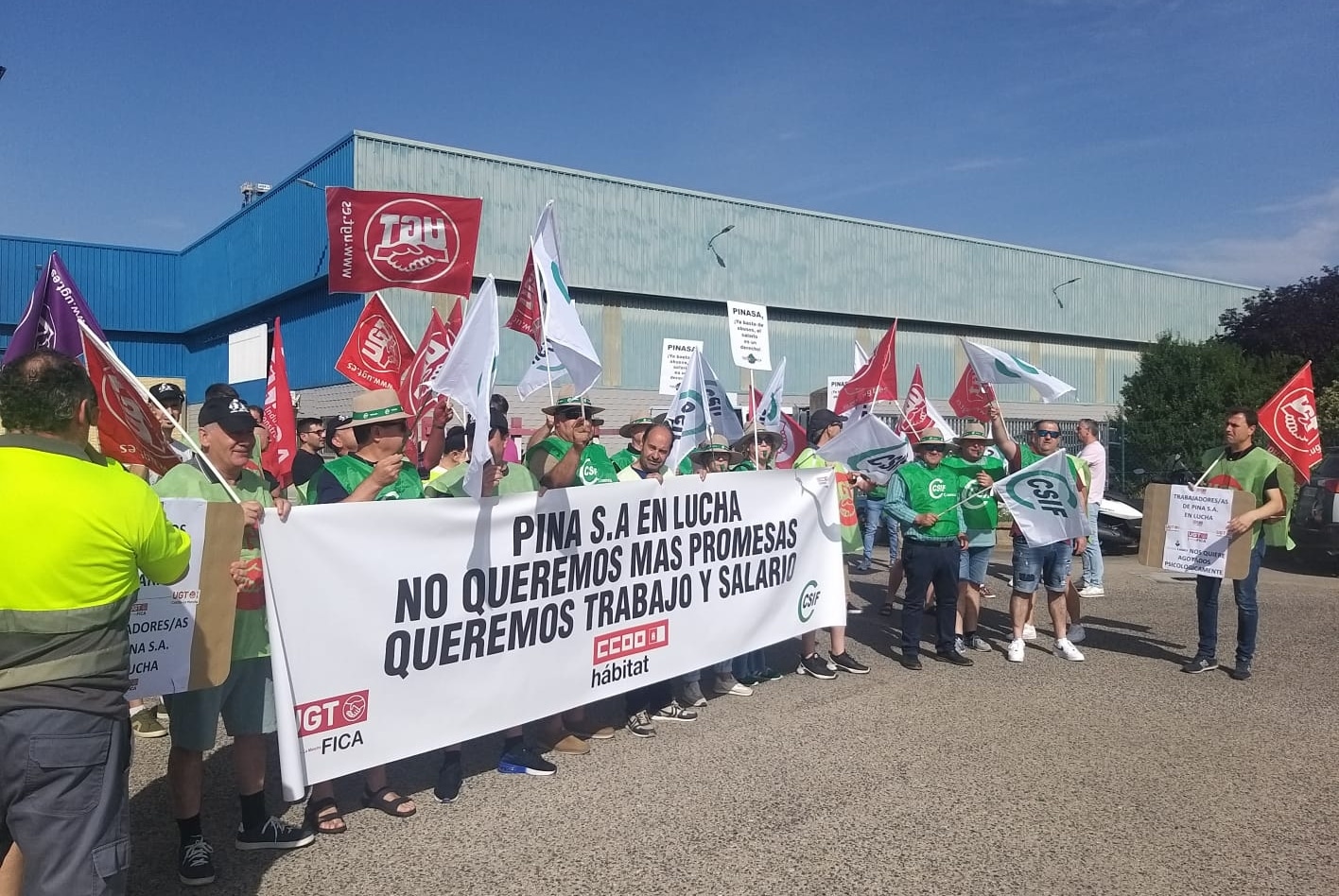 Trabajadores de PINASA se movilizan nuevamente por salarios atrasados