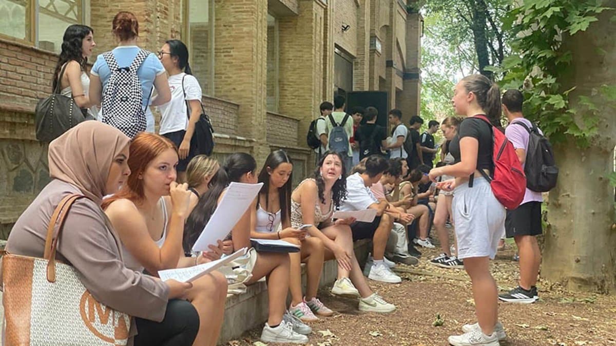 Siete de cada diez estudiantes aprueban la convocatoria extraordinaria de la PAU en el distrito universitario de Castilla-La Mancha
