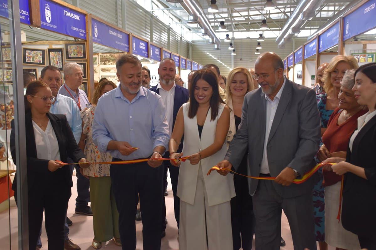 La Feria de Artesanía de Cuenca Inaugura Su XXXVIII Edición Con Talleres Participativos Para El Público