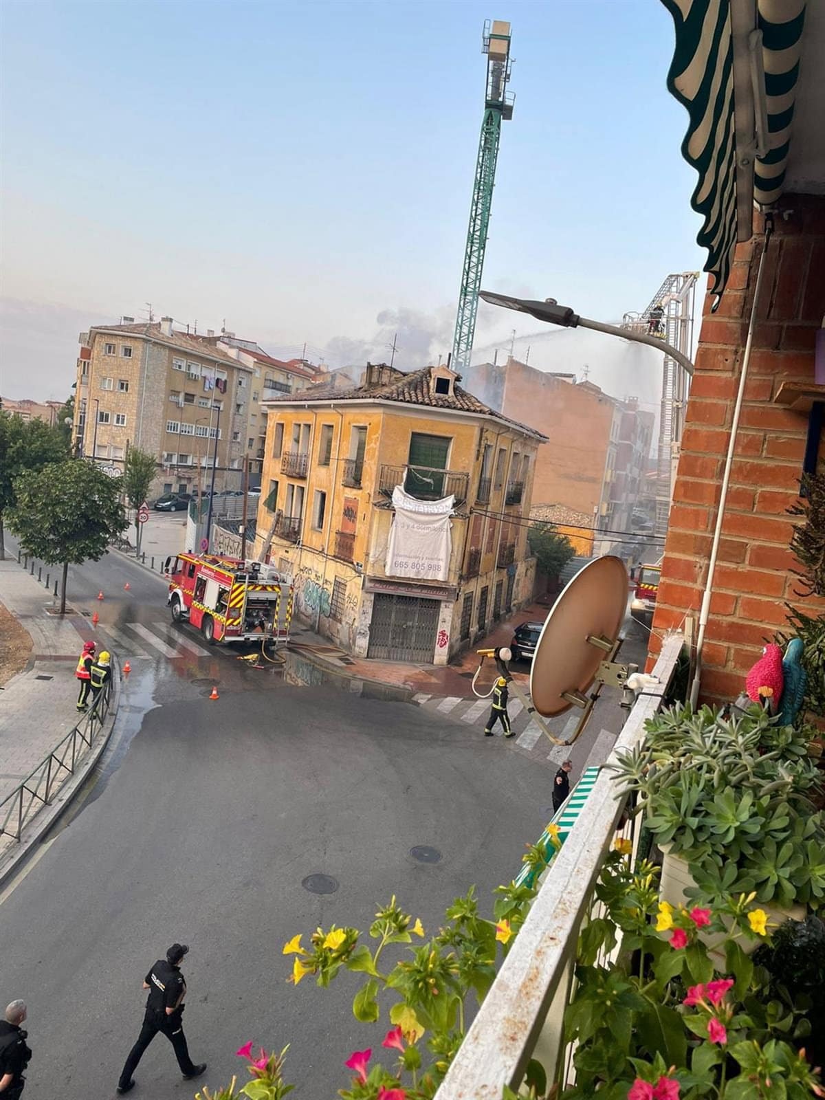 Vecinos de Casablanca en Cuenca exigen soluciones tras otro incendio en el edificio en ruinas del Paseo San Antonio