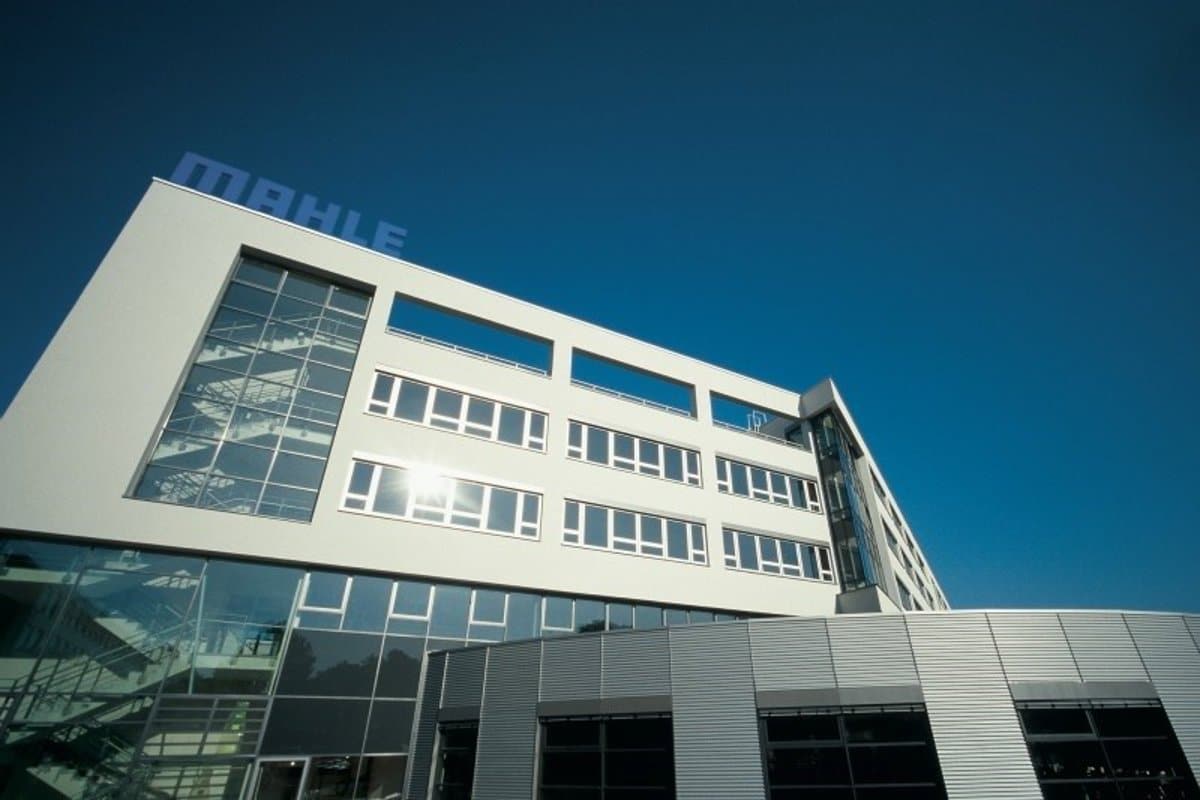 C-LM, Valencia y Ministerio de Industria solicitan reunión con responsables alemanes de Mahle tras el ERE anunciado