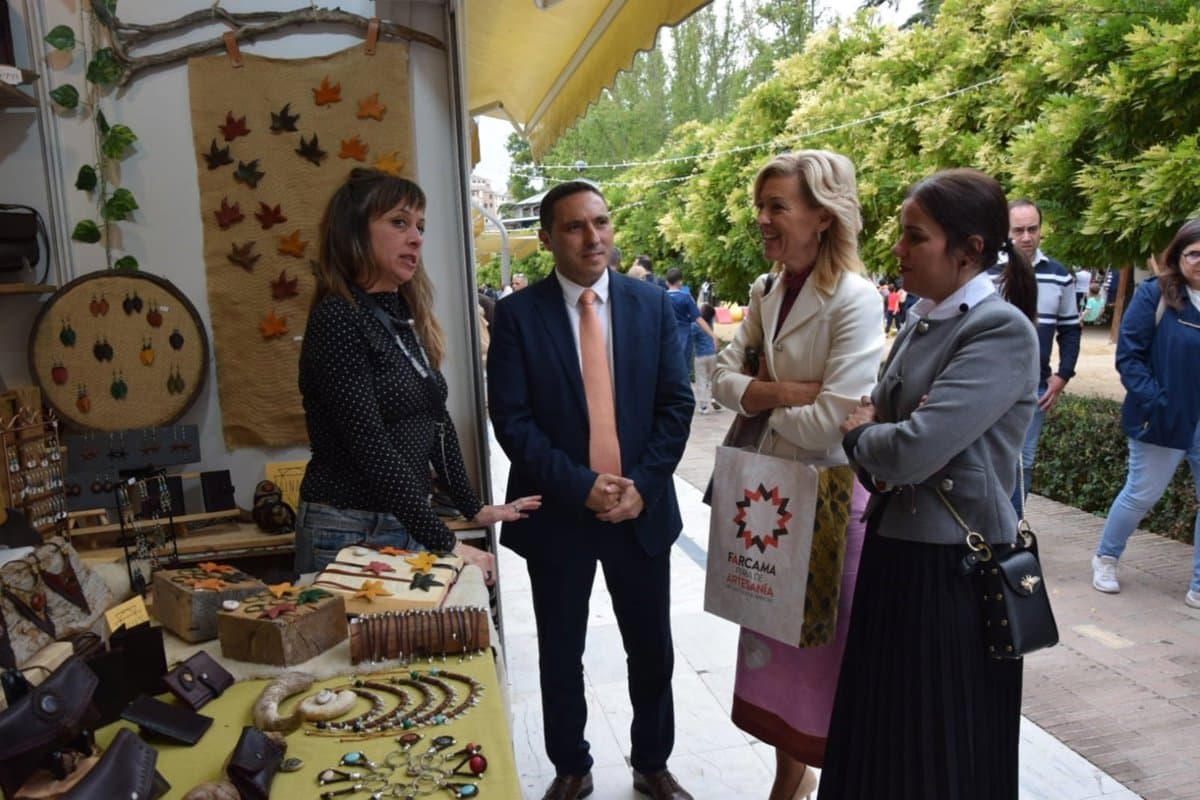 La Diputación de Cuenca apoyará con 3.000 euros a cuatro artesanos de la provincia por su participación en Farcama 2025