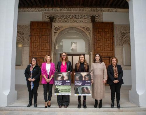 El Gobierno de Castilla-La Mancha denuncia la violencia digital hacia las mujeres en su campaña institucional por el 25N