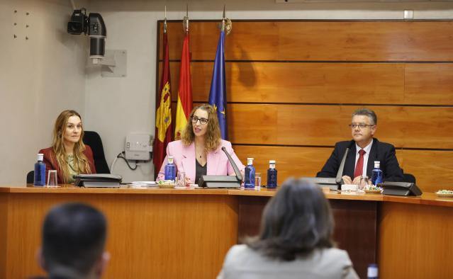 El Gobierno regional aumenta un 2,5% el presupuesto de Igualdad 2026, reforzando la lucha contra la violencia de género.