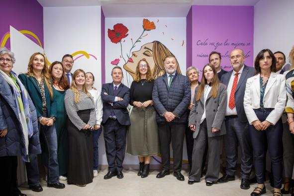 El Gobierno regional traslada la línea 900 100 114 para mujeres a la Casa de la Igualdad de Cuenca