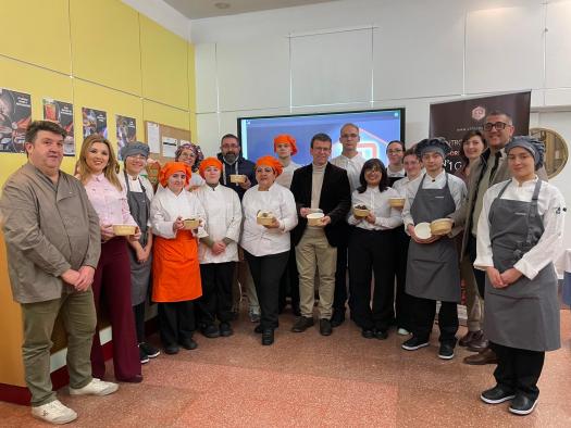 Cuenca se une a campaña regional para reducir desperdicio alimentario en sector hostelero