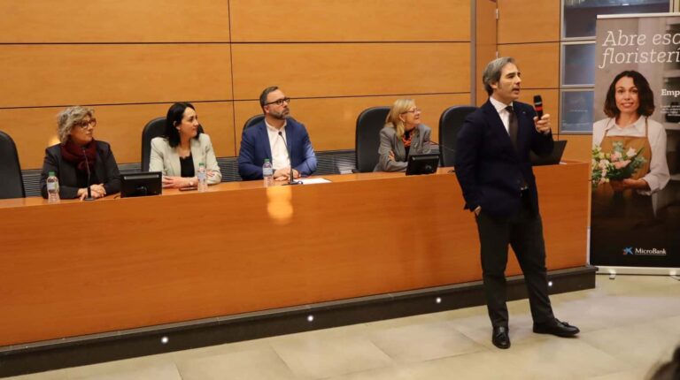 MicroBank acerca su compromiso con el emprendimiento femino a Castilla-La Mancha