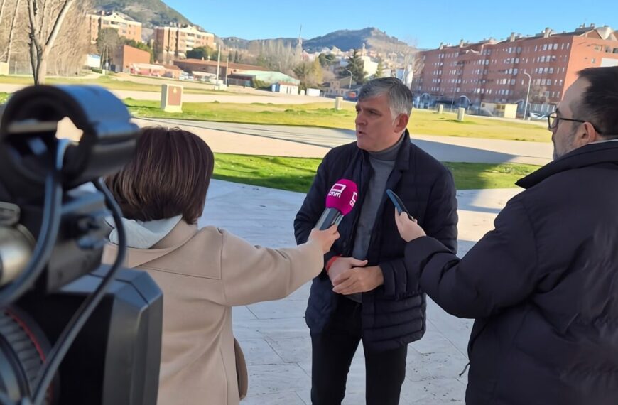 Godoy exige al PP regional cumplir su compromiso y respetar el Estatuto, respaldado por la sociedad civil de CLM