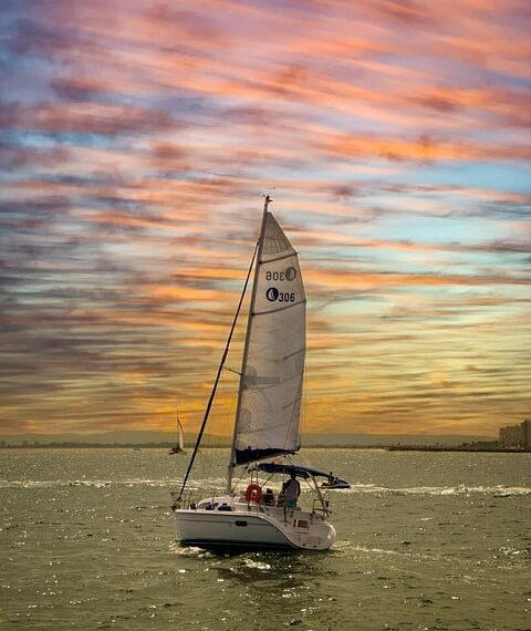 el Gobierno regional destinará 2,9 millones de euros a acciones de Garantía Juvenil en centros públicos