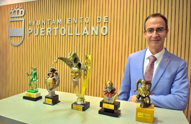 El Gran Retorno del Concurso de Carrozas y Comparsas en el Carnaval Repleto de Desfiles Fantásticos, Galas de Murgas y Tradicional Sardinada