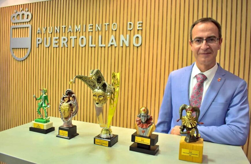 El Gran Retorno del Concurso de Carrozas y Comparsas en el Carnaval Repleto de Desfiles Fantásticos, Galas de Murgas y Tradicional Sardinada