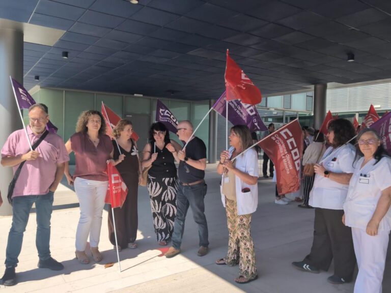 Técnicos Superiores y Medios en Cuenca Demandan Mejora en su Clasificación Profesional