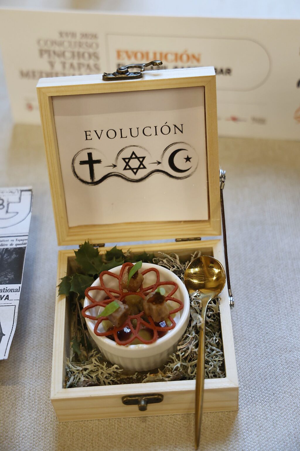 Rubén Urbano Presenta su ‘Evolución’ en Valencia de Alcántara para la Defensa de Sigüenza en la Gran Competencia Culinaria Medieval